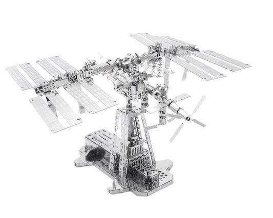 Maquette ISS — Station Spatiale Internationale en Métal